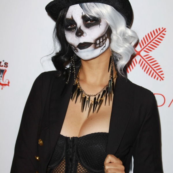 Darren Dzienciol's CARNEVIL Halloween Party photo 4